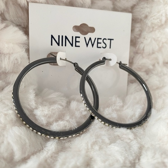 Nine West Gun Black With Rhinestone Hoop Earrings NWT - Picture 7 of 11